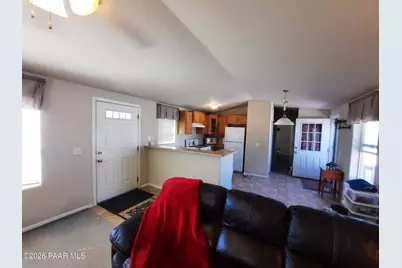 37500 W Bullet Road, Seligman, AZ 86337 - Photo 6