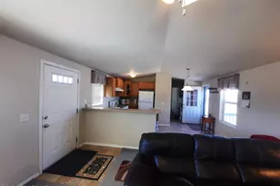 37500 W Bullet Rd, Seligman, AZ 86337 - Photo 6