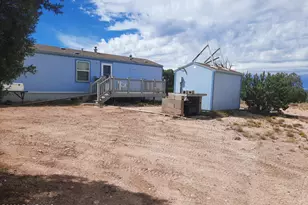 37500 W Bullet Rd, Seligman, AZ 86337 - Photo 20