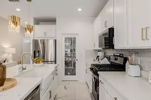 10955 W Beatrice St, Peoria, AZ 85323 - Photo 32