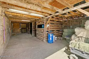 25325 N Naples St, Paulden, AZ 86334 - Photo 24