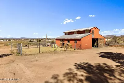 25325 N Naples Street, Paulden, AZ 86334 - Photo 22