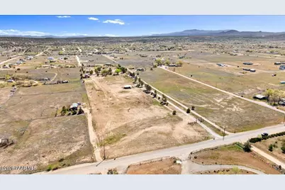 25325 N Naples Street, Paulden, AZ 86334 - Photo 34