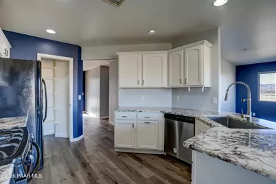 200 N Outback Road, Dewey-Humboldt, AZ 86327 - Photo 2