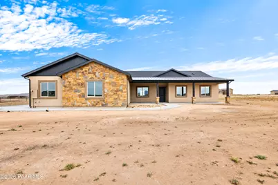 7897 N Mc Worter Place, Prescott Valley, AZ 86315 - Photo 2