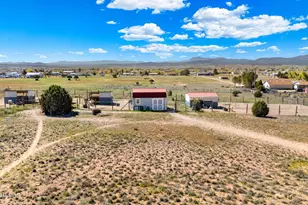 805 W Eleanor Rd, Paulden, AZ 86334 - Photo 24