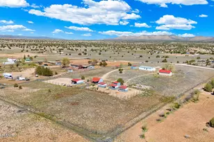 805 W Eleanor Rd, Paulden, AZ 86334 - Photo 36