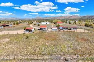 805 W Eleanor Rd, Paulden, AZ 86334 - Photo 32