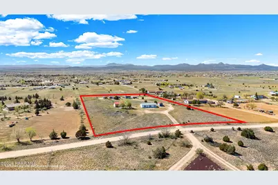 805 W Eleanor Road, Paulden, AZ 86334 - Photo 1