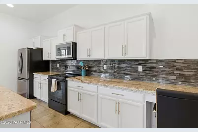 7919 E Talking Iron Lane, Prescott Valley, AZ 86315 - Photo 12