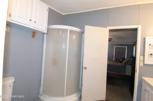 27585 W El Oro Dr, Seligman, AZ 86337 - Photo 10