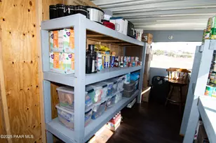 27585 W El Oro Dr, Seligman, AZ 86337 - Photo 30