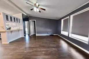 27585 W El Oro Dr, Seligman, AZ 86337 - Photo 6