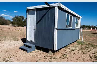 27585 W El Oro Drive, Seligman, AZ 86337 - Photo 28