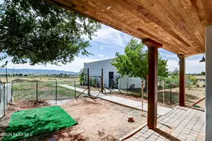 7610 N Lawrence Ln, Prescott Valley, AZ 86315 - Photo 4