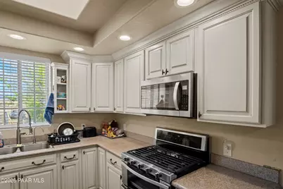 7610 N Lawrence Lane, Prescott Valley, AZ 86315 - Photo 18