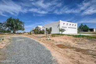 7610 N Lawrence Ln, Prescott Valley, AZ 86315 - Photo 2