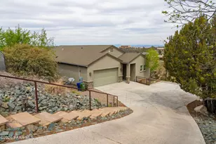 239 Point of View, Prescott, AZ 86303 - Photo 4