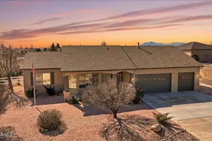 1093 W Heather Ln, Chino Valley, AZ 86323 - Photo 2