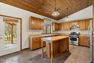 4755 E Lynn Ct, Lake Montezuma, AZ 86335 - Photo 8