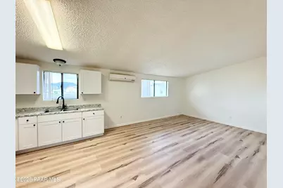 8617 E Yavapai Road #1, Prescott Valley, AZ 86314 - Photo 4