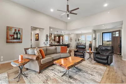 10401 Desert Winds Way, Prescott Valley, AZ 86315 - Photo 10