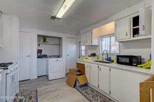 3190 Willow Dr, Prescott, AZ 86301 - Photo 12