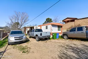 568 Campbell St, Prescott, AZ 86301 - Photo 2