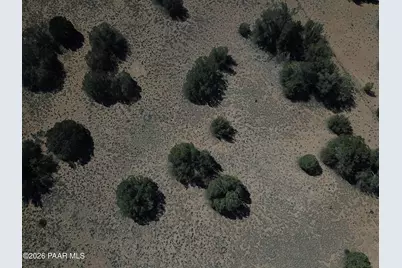 25935 W Fort Rock Road, Seligman, AZ 86337 - Photo 2