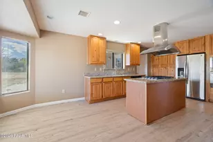 1237 W Kelly Dr, Prescott, AZ 86305 - Photo 8