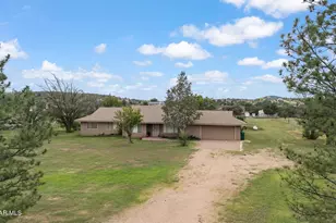 1237 W Kelly Dr, Prescott, AZ 86305 - Photo 4