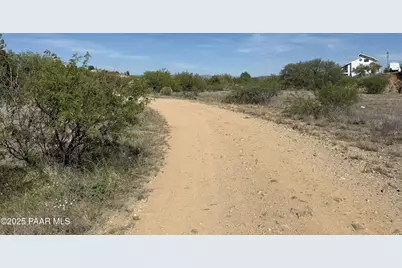 16765 Cordes W Circle, Mayer, AZ 86333 - Photo 2