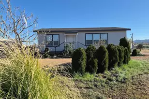 1585 W Ranch House Rd, Paulden, AZ 86334 - Photo 2