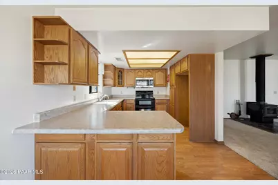 3600 N Mountain View Drive, Prescott Valley, AZ 86314 - Photo 18