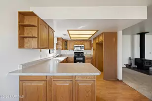3600 N Mountain View Dr, Prescott Valley, AZ 86314 - Photo 18