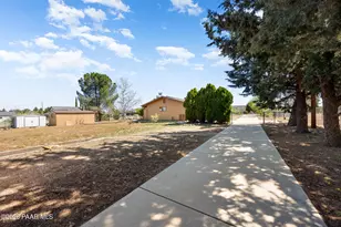 3600 N Mountain View Dr, Prescott Valley, AZ 86314 - Photo 24