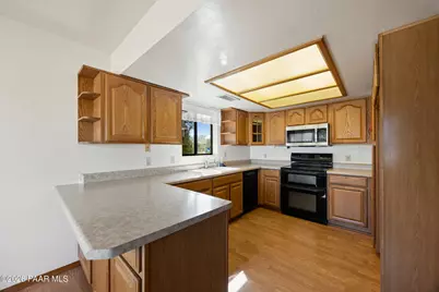 3600 N Mountain View Drive, Prescott Valley, AZ 86314 - Photo 12