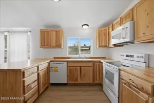 25415 N Cedar Dr, Paulden, AZ 86334 - Photo 10