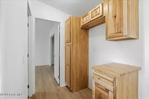 25415 N Cedar Dr, Paulden, AZ 86334 - Photo 12