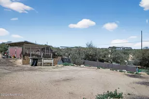 500 N Old Coach Trail, Dewey-Humboldt, AZ 86327 - Photo 4