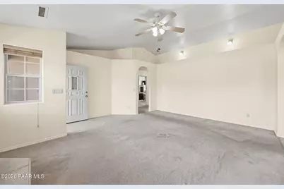 7388 E Scenic Way, Prescott Valley, AZ 86315 - Photo 8