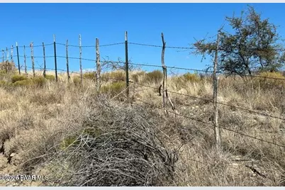 17424 S Juniper Drive, Kirkland, AZ 86332 - Photo 10