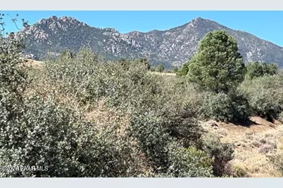 17424 S Juniper Drive, Kirkland, AZ 86332 - Photo 12