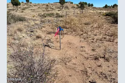 17424 S Juniper Drive, Kirkland, AZ 86332 - Photo 6
