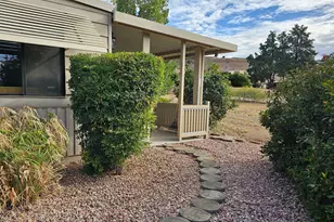 10075 E Dapple Grey Trail, Dewey-Humboldt, AZ 86327 - Photo 26