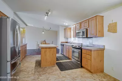 11800 E Henderson Road, Dewey-Humboldt, AZ 86327 - Photo 8