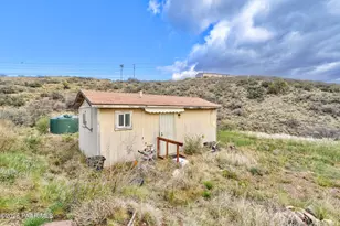 11800 E Henderson Rd, Dewey-Humboldt, AZ 86327 - Photo 26