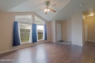 11800 E Henderson Rd, Dewey-Humboldt, AZ 86327 - Photo 4