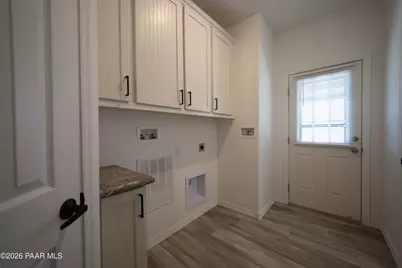 1703 Corte Del Sol, Chino Valley, AZ 86323 - Photo 10