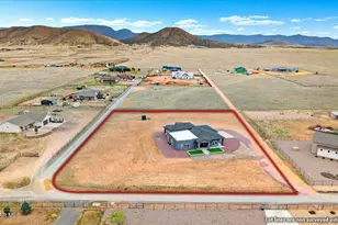 9792 E Casa Bonita St, Prescott Valley, AZ 86315 - Photo 46